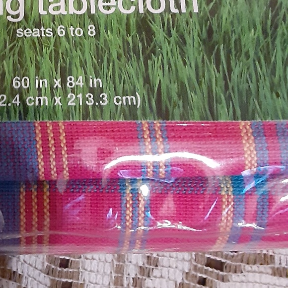 Plaid 100% Cotton 60" x 84" Tablecloth - Picture 2 of 4